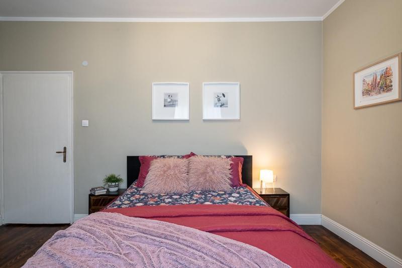 3 Bdr - Top Center Artistic Apartment - 115 M2 София Экстерьер фото